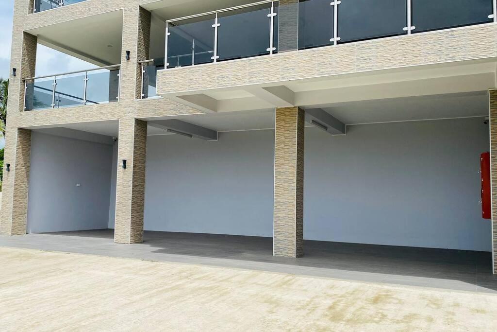 Lovely 4-Bedroom Holiday Home With Free Parking. Lautoka Exteriör bild