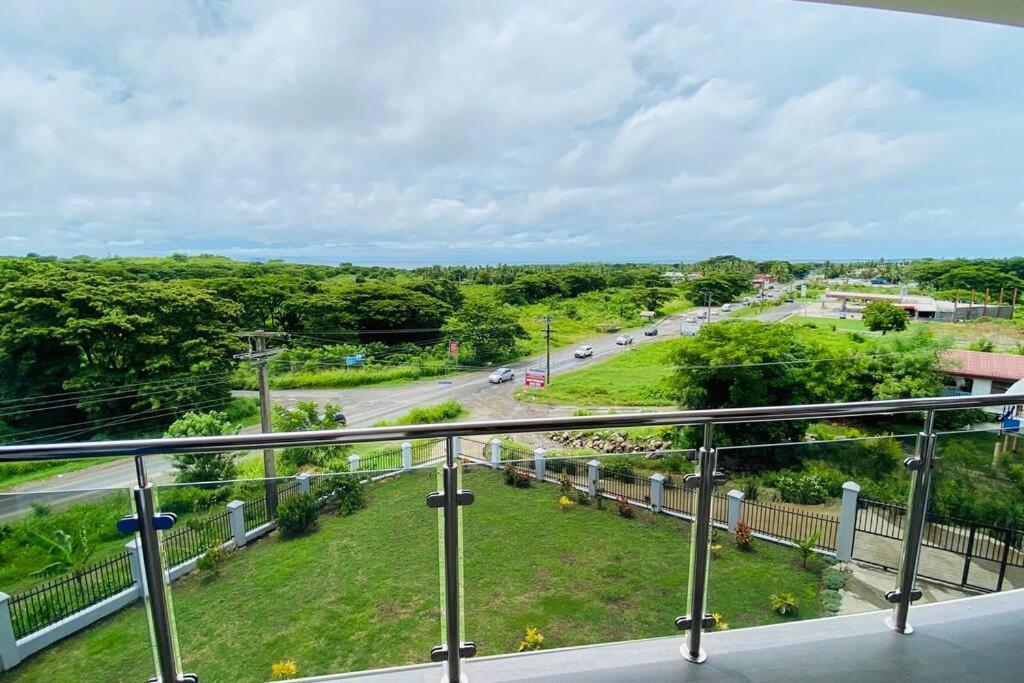 Lovely 4-Bedroom Holiday Home With Free Parking. Lautoka Exteriör bild